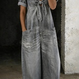 Maja | Kurzer Jumpsuit mit V-Ausschnitt