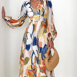 Carolin | Feminines Kleid mit Blumenmuster