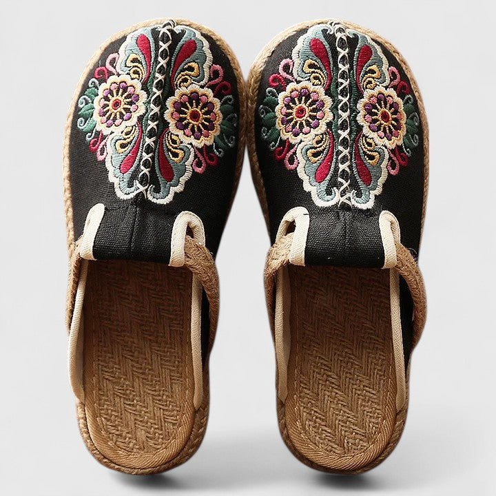 Marousse - Bequeme Handgefertigte Blumen-Mules