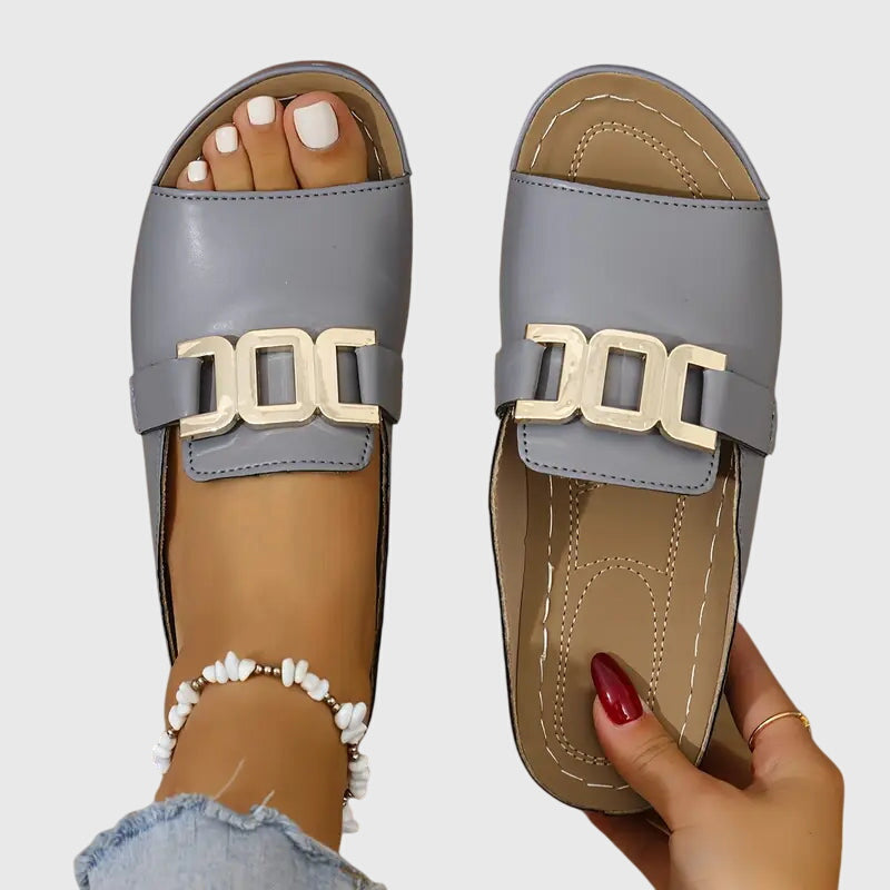Kathryn - Bequeme Sandalen mit Schnalle