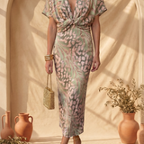 Antonia | Elegantes Kleid aus leichtem, fließendem Stoff