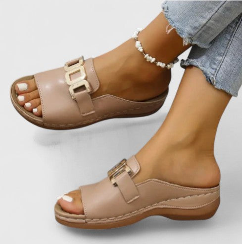 Sharpay - Raffinierte Sandalen